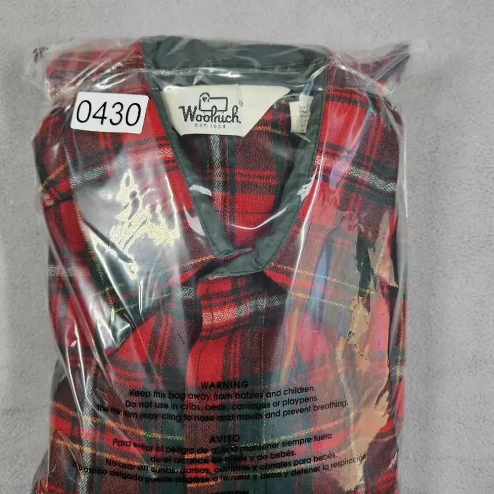 Vintage Woolrich Shirt Mens Small Button Down Wool Blend Shacket‎ Red Green USA